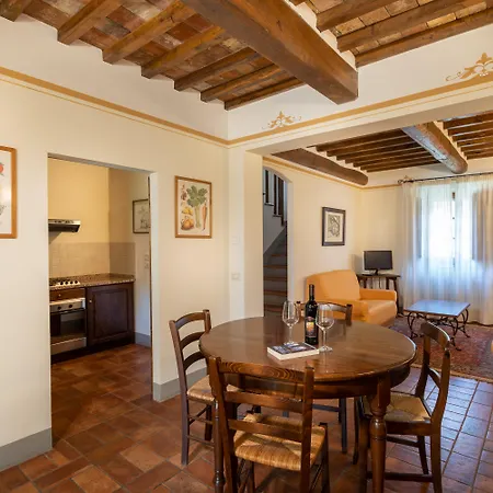 فندق Borgo San Pietro 4*