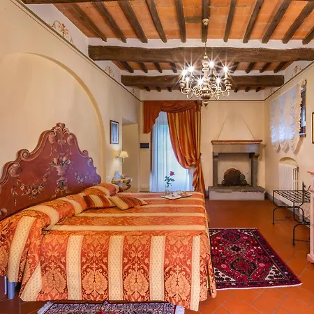 Borgo San Pietro كورتونا