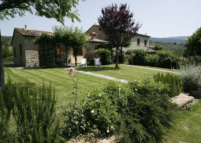Borgo San Pietro 4*