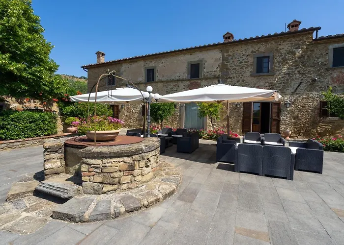 Borgo San Pietro 호텔 4*